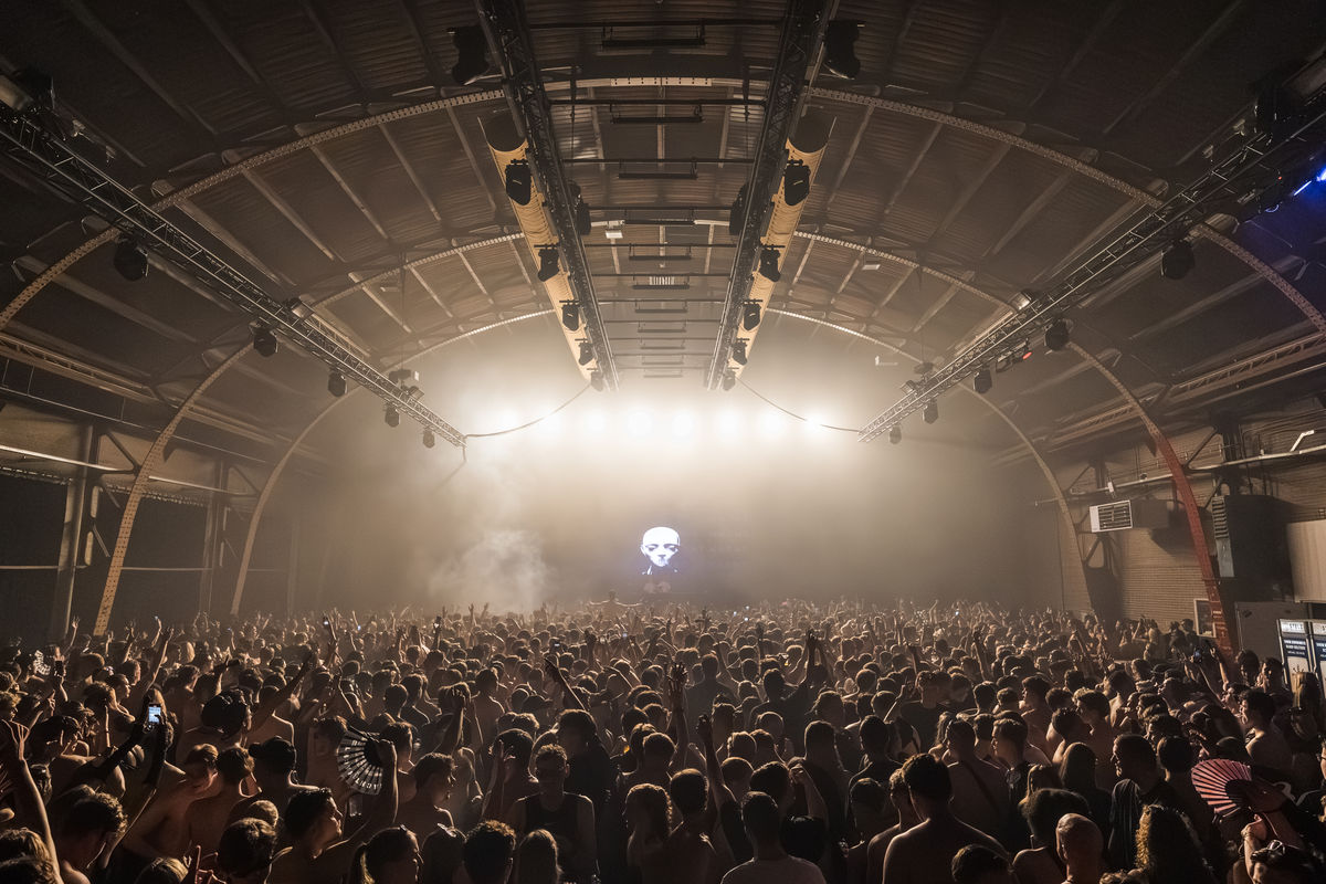 Loading... just a sec